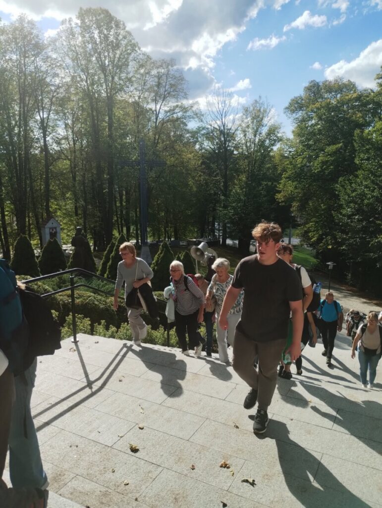 image-1721503926648781
